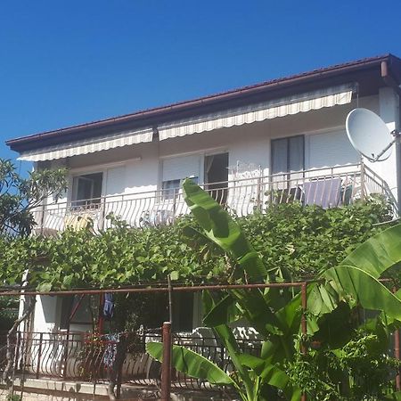Levak Apartments - Apt. 2 Pjescana Uvala Ngoại thất bức ảnh