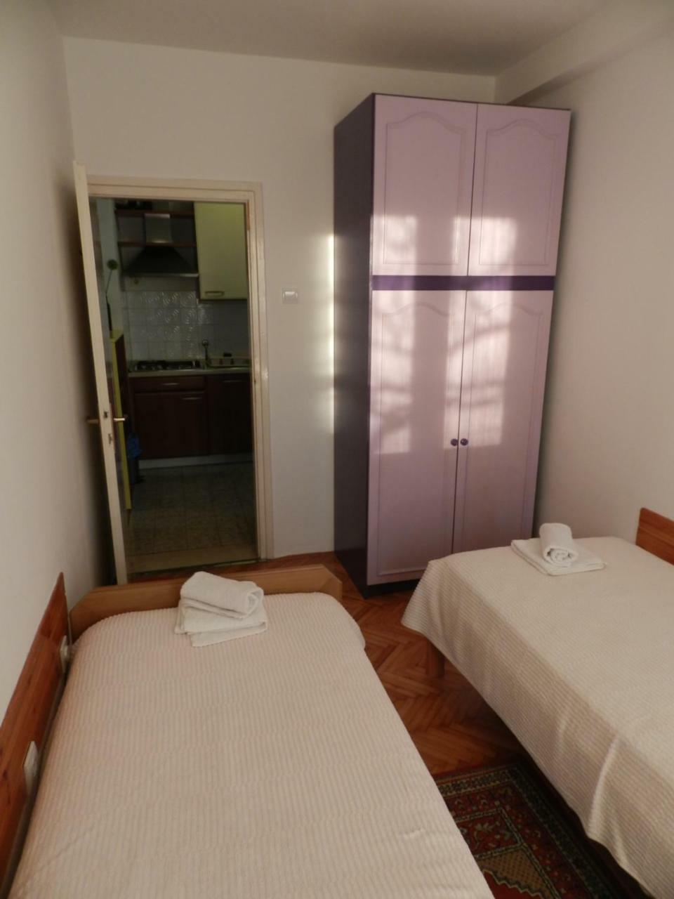 Levak Apartments - Apt. 2 Pjescana Uvala Ngoại thất bức ảnh